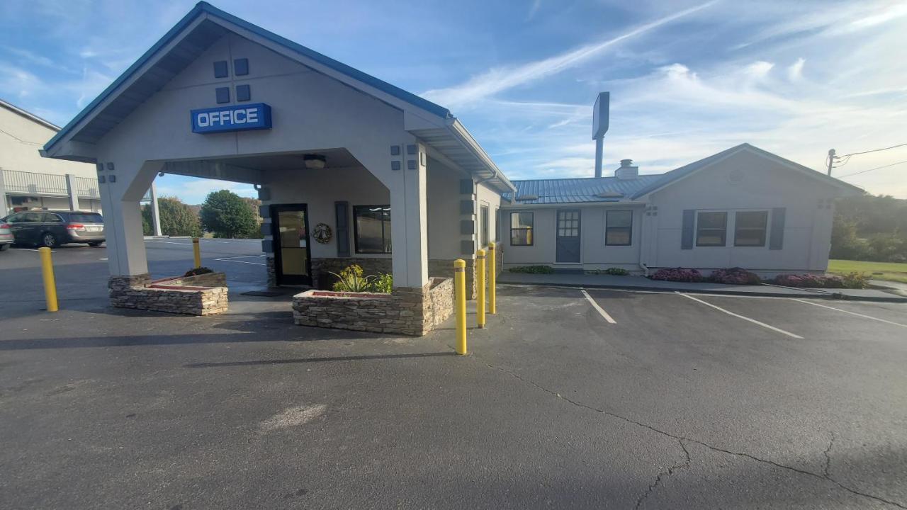 塞维尔维尔柯达美洲最佳价值酒店 外观 照片